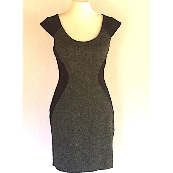Express illusion color block stretch knit dress - Picture 2 of 6